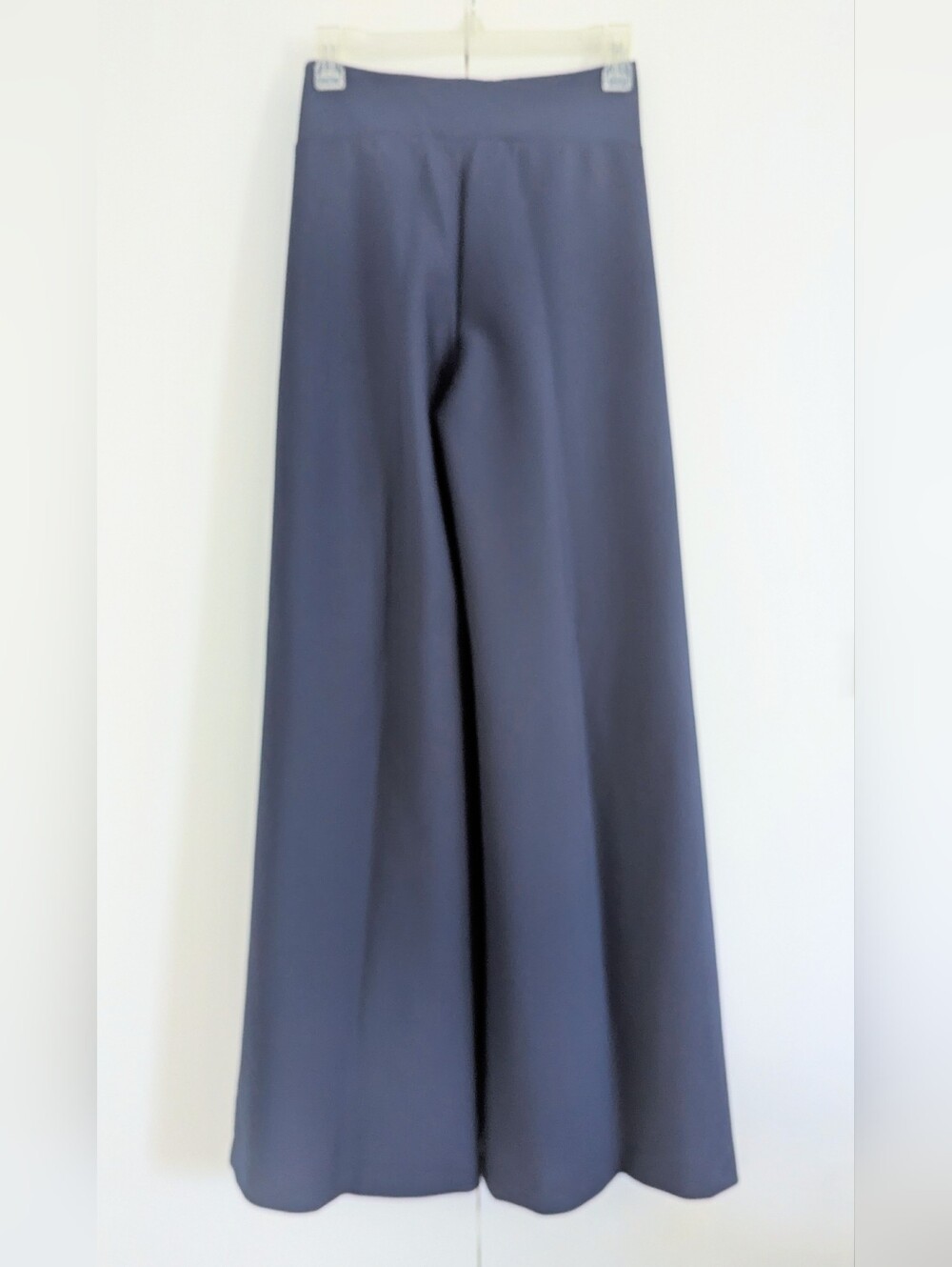 CARBON 38 Navy Wide Leg Trousers with High Rise Waist; Size S, 33.5" Inseam - Picture 4 of 9
